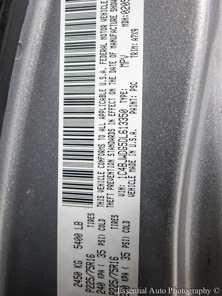 Used 2013 Jeep Wrangler Unlimited Sport AWD/4WD image 25
