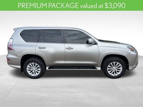 Used 2021 Lexus GX 460 Premium w/ Premium Package AWD/4WD image 3