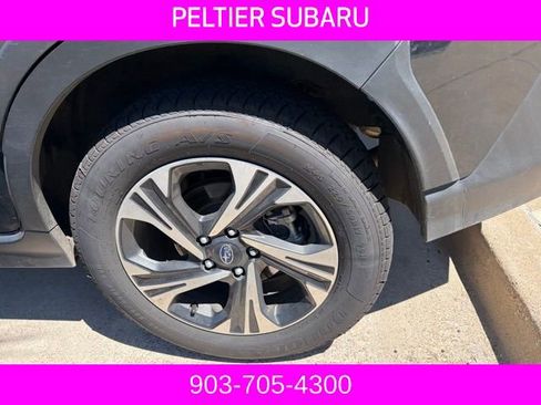 Used 2024 Subaru Crosstrek 2.0i Premium w/ Crosstrek Mirror Package image 4