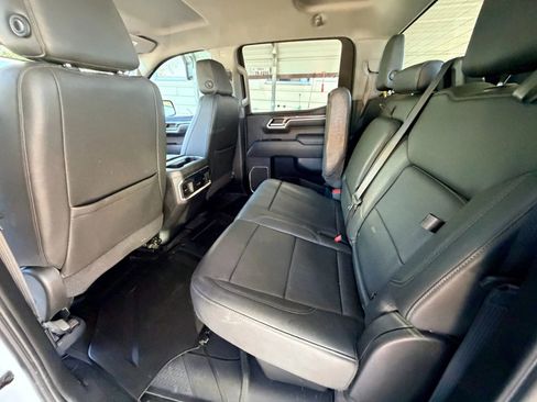 Used 2022 Chevrolet Silverado 1500 LTZ image 20