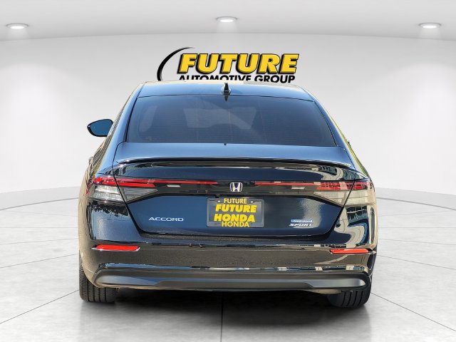Used 2024 Honda Accord Sport image 8