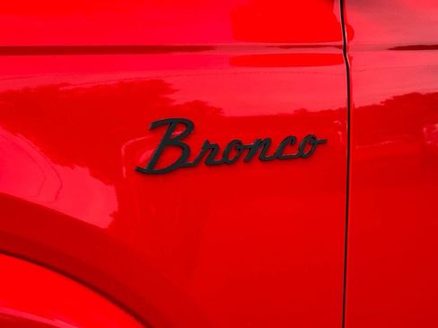 Used 2023 Ford Bronco Outer Banks image 34