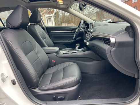 Used 2019 Nissan Altima 2.5 Platinum image 26