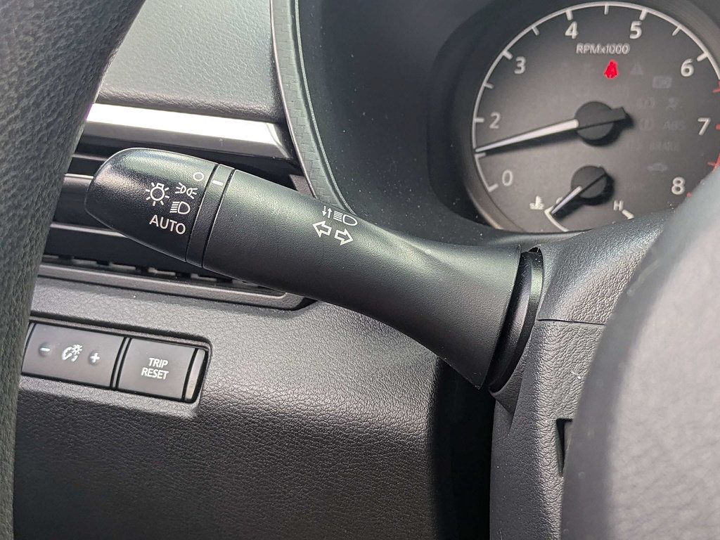 Used 2022 Nissan Altima 2.5 S FWD image 25