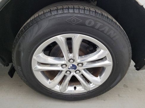 Used 2016 Ford Edge SEL w/ Equipment Group 201A AWD/4WD image 31