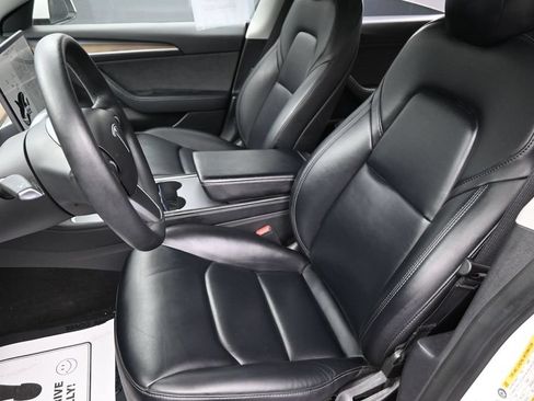 Used 2021 Tesla Model 3 Standard Range Plus RWD image 24