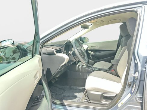 Used 2022 Toyota Corolla LE FWD image 10