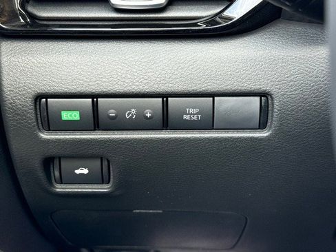 New 2025 Nissan Sentra SR w/ SR Premium Package image 28