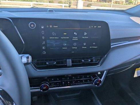 Used 2026 Chevrolet Equinox RS w/ Convenience Package III image 12