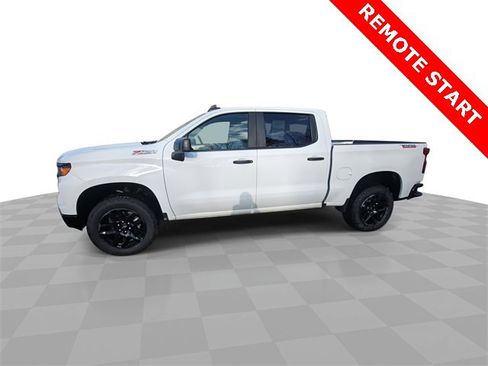 Used 2022 Chevrolet Silverado 1500 Custom Trail Boss image 4
