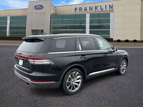 New 2026 Lincoln Aviator Reserve image 7