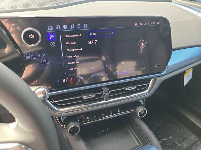 New 2026 Chevrolet Equinox EV LT w/ LPO, Blackout Package FWD image 30
