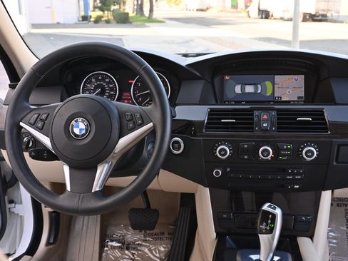 Used 2008 BMW 535i Sedan RWD image 18