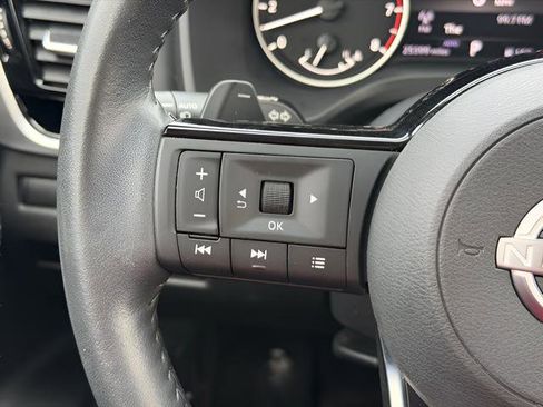 Used 2023 Nissan Rogue SL w/ SL Premium Package image 29