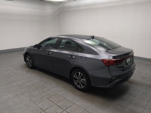 Used 2024 Kia Forte LXS FWD image 3