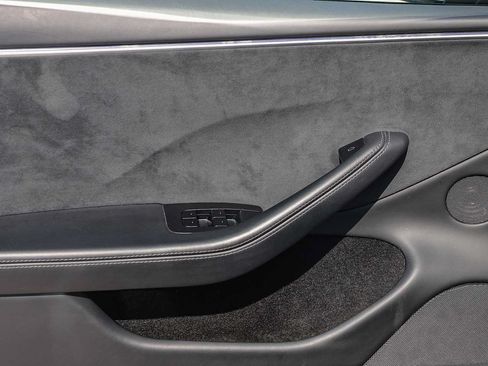 Used 2024 Tesla Model 3 Performance AWD/4WD image 20