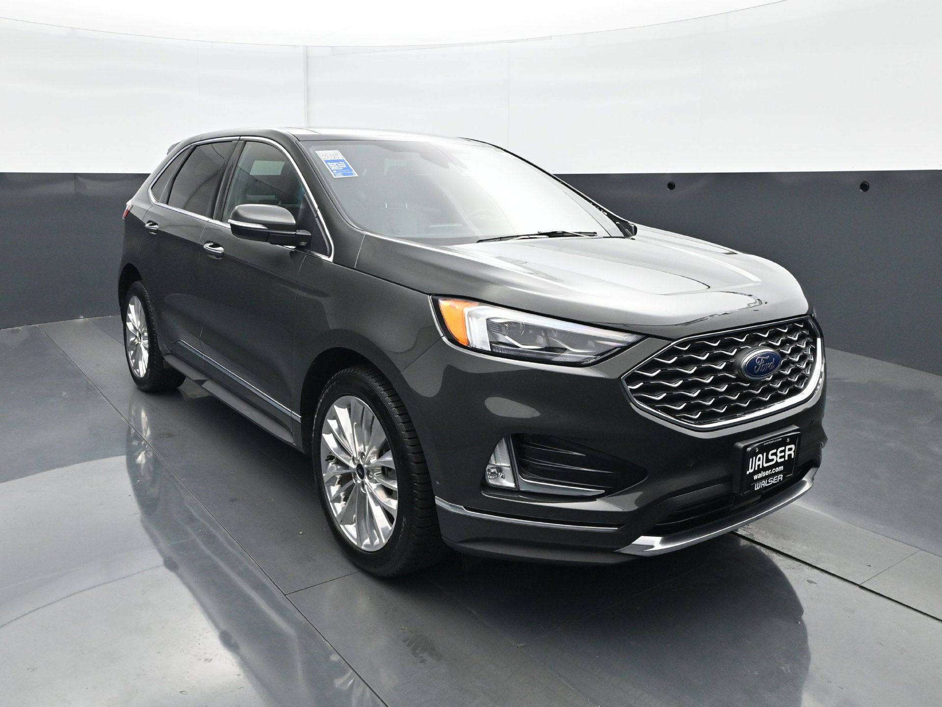 Used 2022 Ford Edge Titanium w/ Equipment Group 301A AWD/4WD image 11