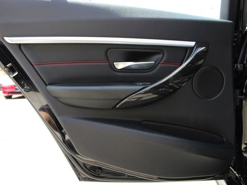 Used 2017 BMW 330i Sedan RWD image 12