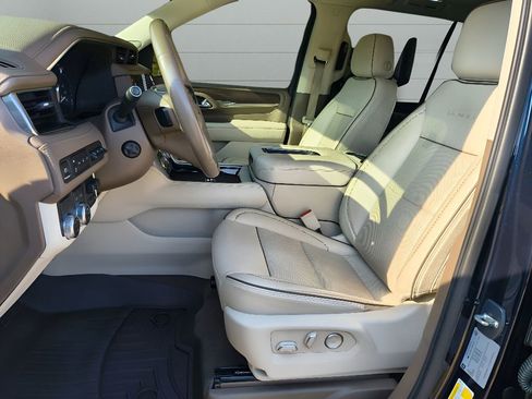 Used 2021 GMC Yukon Denali w/ Denali Ultimate Package RWD image 19