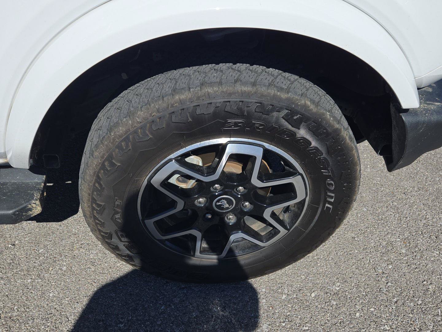 Used 2023 Ford Bronco Outer Banks AWD/4WD image 9