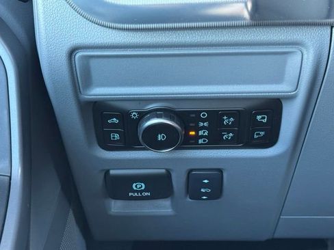 New 2025 Ford F150 Lariat w/ Equipment Group 502A High image 30