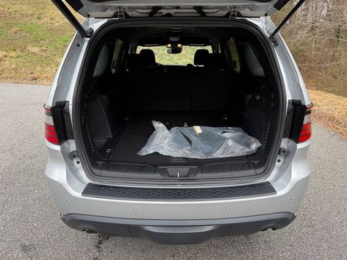 Used 2023 Dodge Durango AWD w/ Technology Group image 15