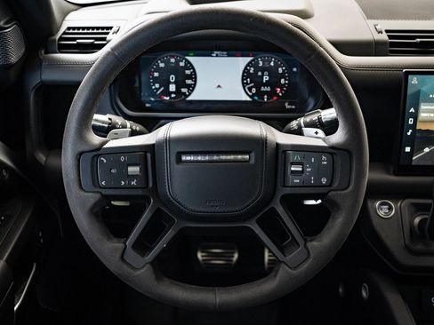 Used 2022 Land Rover Defender 90 V8 image 4