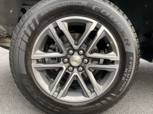 Used 2021 Chevrolet Colorado LT w/ LT Convenience Package image 40