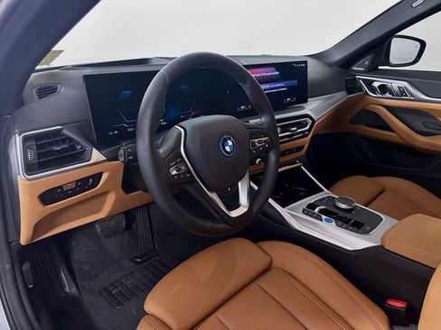 Used 2023 BMW i4 eDrive35 w/ Premium Package RWD image 9