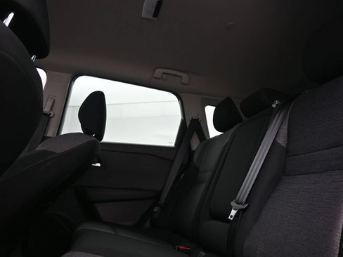 Used 2023 Nissan Rogue SV AWD/4WD image 12