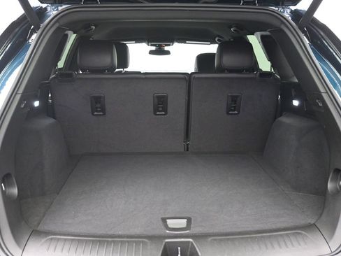 Used 2026 Cadillac XT5 Luxury image 14