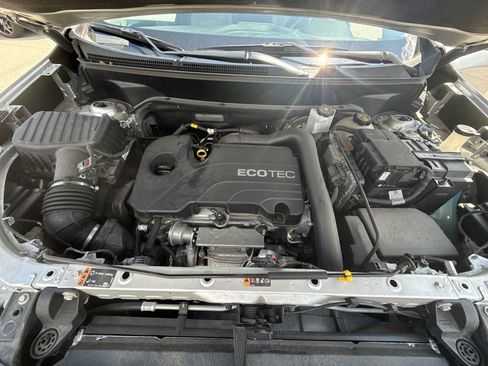 Certified 2019 Chevrolet Equinox LT FWD image 28