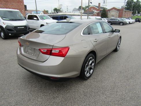 Used 2024 Chevrolet Malibu LT FWD image 3
