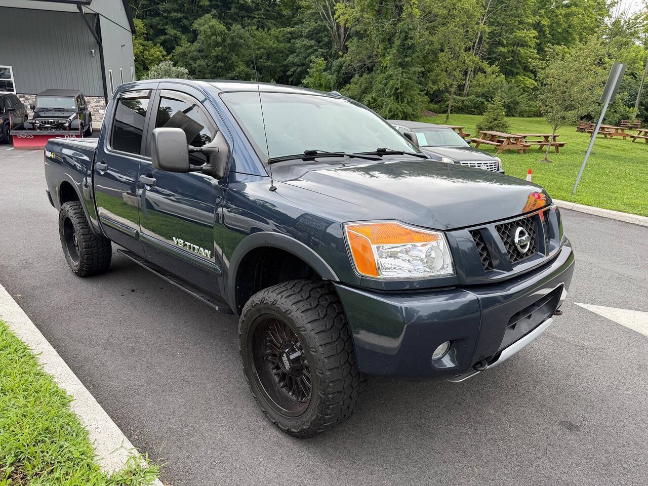 Used 2015 Nissan Titan PRO-4X w/ Pro-4x Luxury Package AWD/4WD image 7