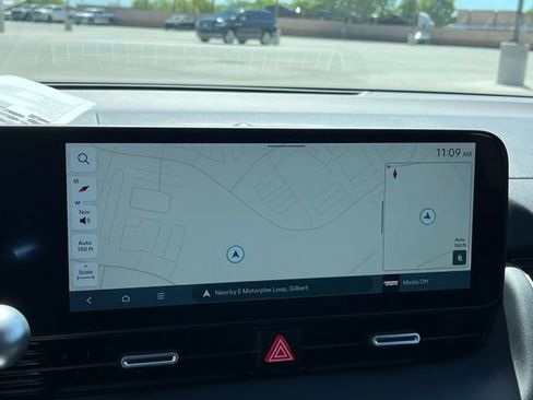 Used 2025 Hyundai Ioniq 5 Limited image 24