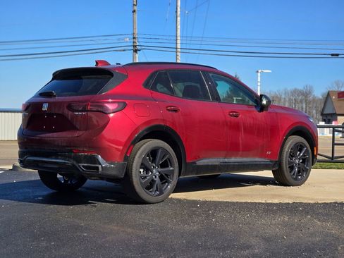 Used 2024 Buick Envision Sport Touring image 7