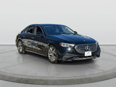 Used 2024 Mercedes-Benz E 350 4MATIC Sedan image 1