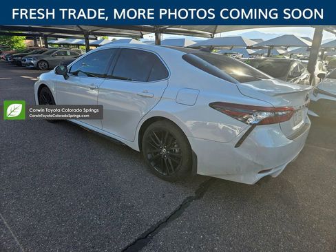 Used 2022 Toyota Camry XSE FWD image 5
