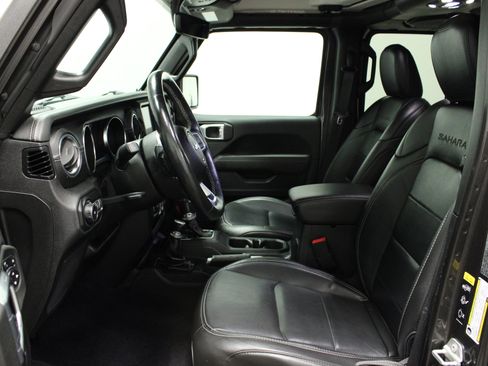 Used 2021 Jeep Wrangler Unlimited Sahara image 15