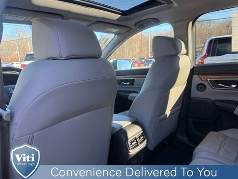 Used 2019 Honda CR-V Touring image 21