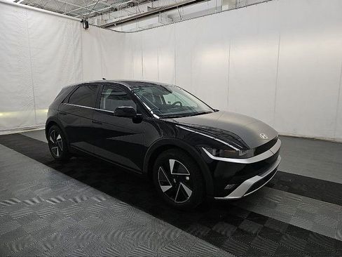 Used 2026 Hyundai Ioniq 5 SEL image 4