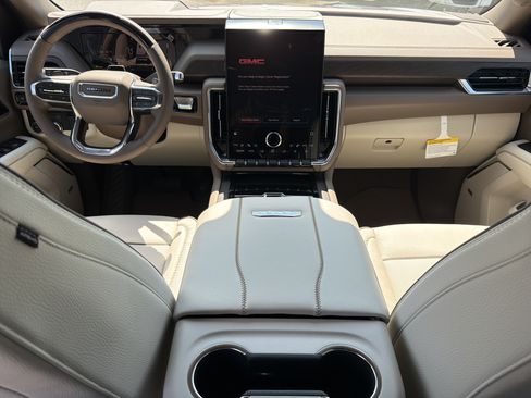 New 2026 GMC Yukon XL Denali w/ Advanced Technology Package AWD/4WD image 23