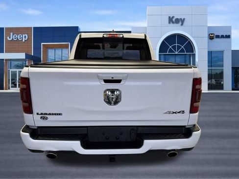 Used 2023 RAM 1500 Laramie AWD/4WD image 5