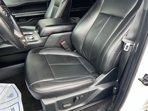 Used 2020 Ford Expedition XLT w/ Equipment Group 202A image 7