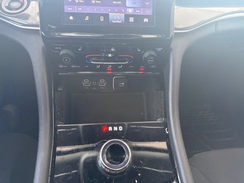 Used 2021 Jeep Grand Cherokee L Laredo w/ Luxury Tech Group I AWD/4WD image 23