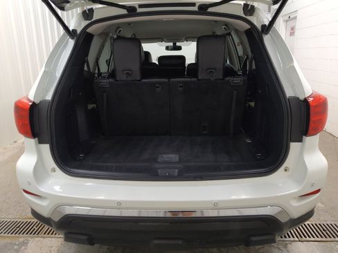Used 2017 Nissan Pathfinder SL AWD/4WD image 29