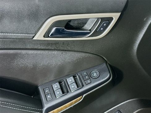 Used 2019 GMC Yukon Denali w/ Denali Ultimate Package image 25