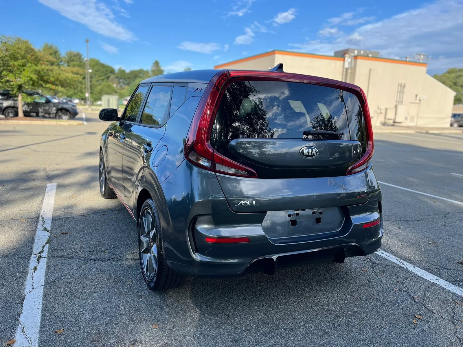 Used 2020 Kia Soul GT-Line w/ GT 2.0L Power Sunroof Package FWD image 9