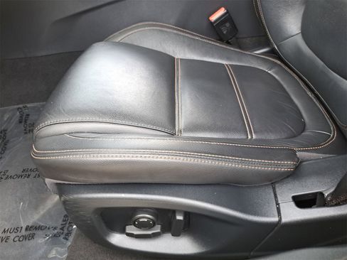 Used 2018 Jaguar XE Prestige image 30