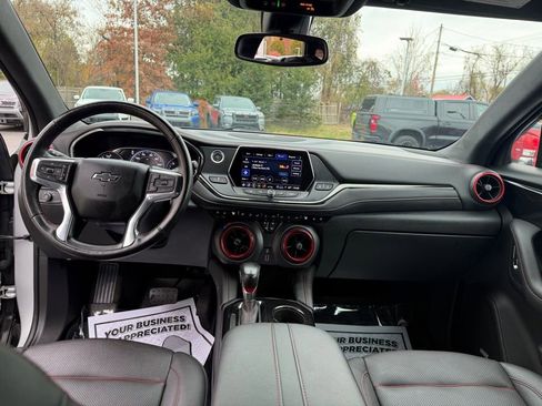 Used 2022 Chevrolet Blazer RS w/ Enhanced Convenience Package image 28